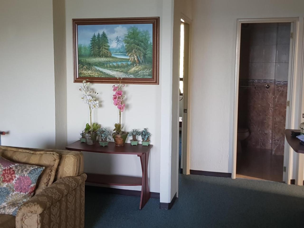 The Paradise Of Atitlan Suites - Free Breakfast Supplies Panajachel Exterior foto