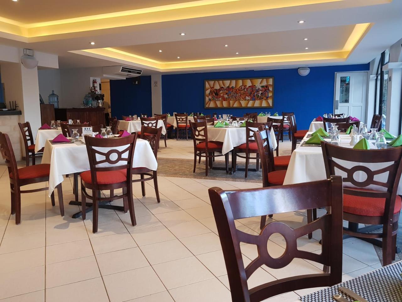 The Paradise Of Atitlan Suites - Free Breakfast Supplies Panajachel Exterior foto