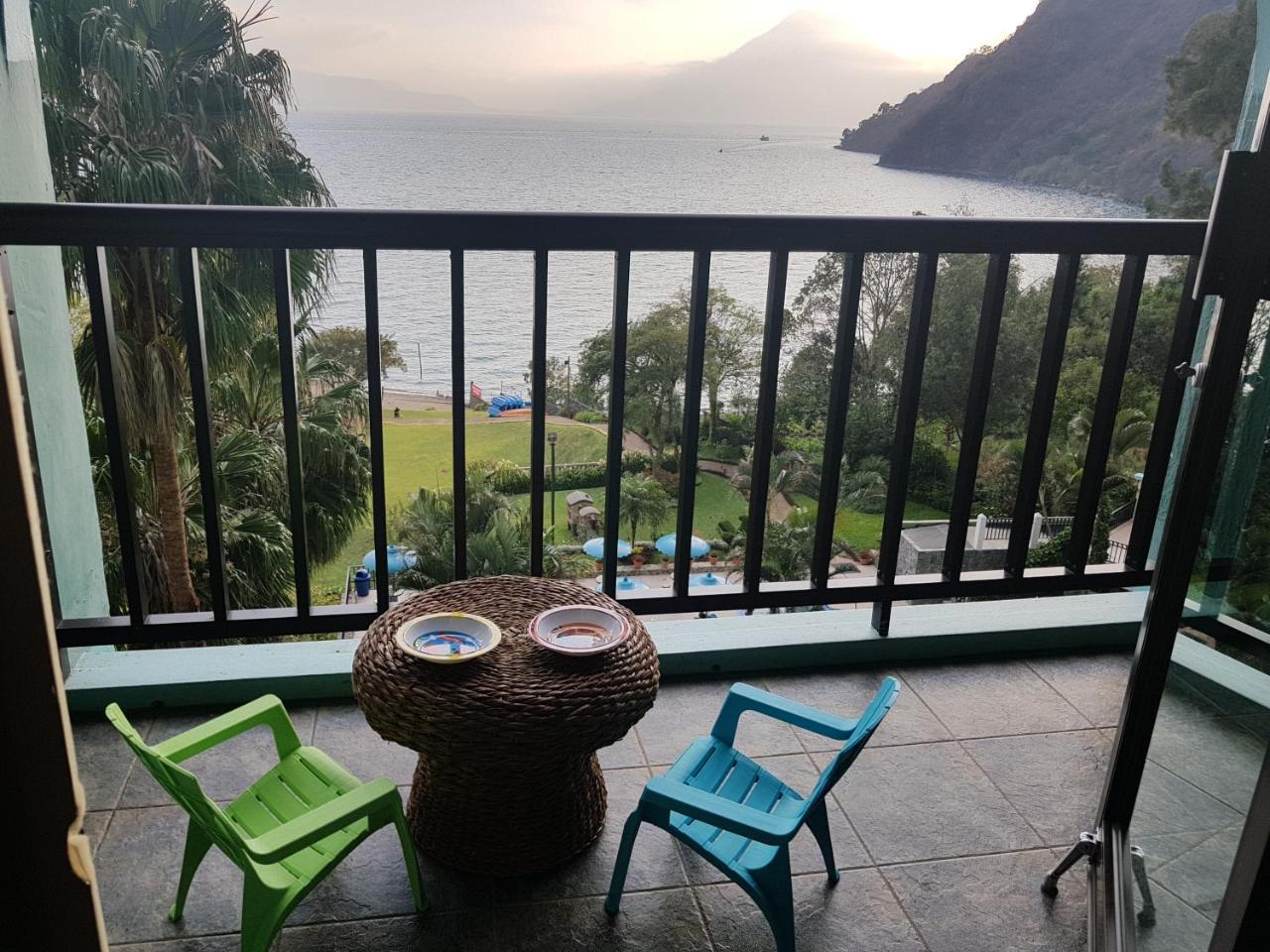 The Paradise Of Atitlan Suites - Free Breakfast Supplies Panajachel Exterior foto